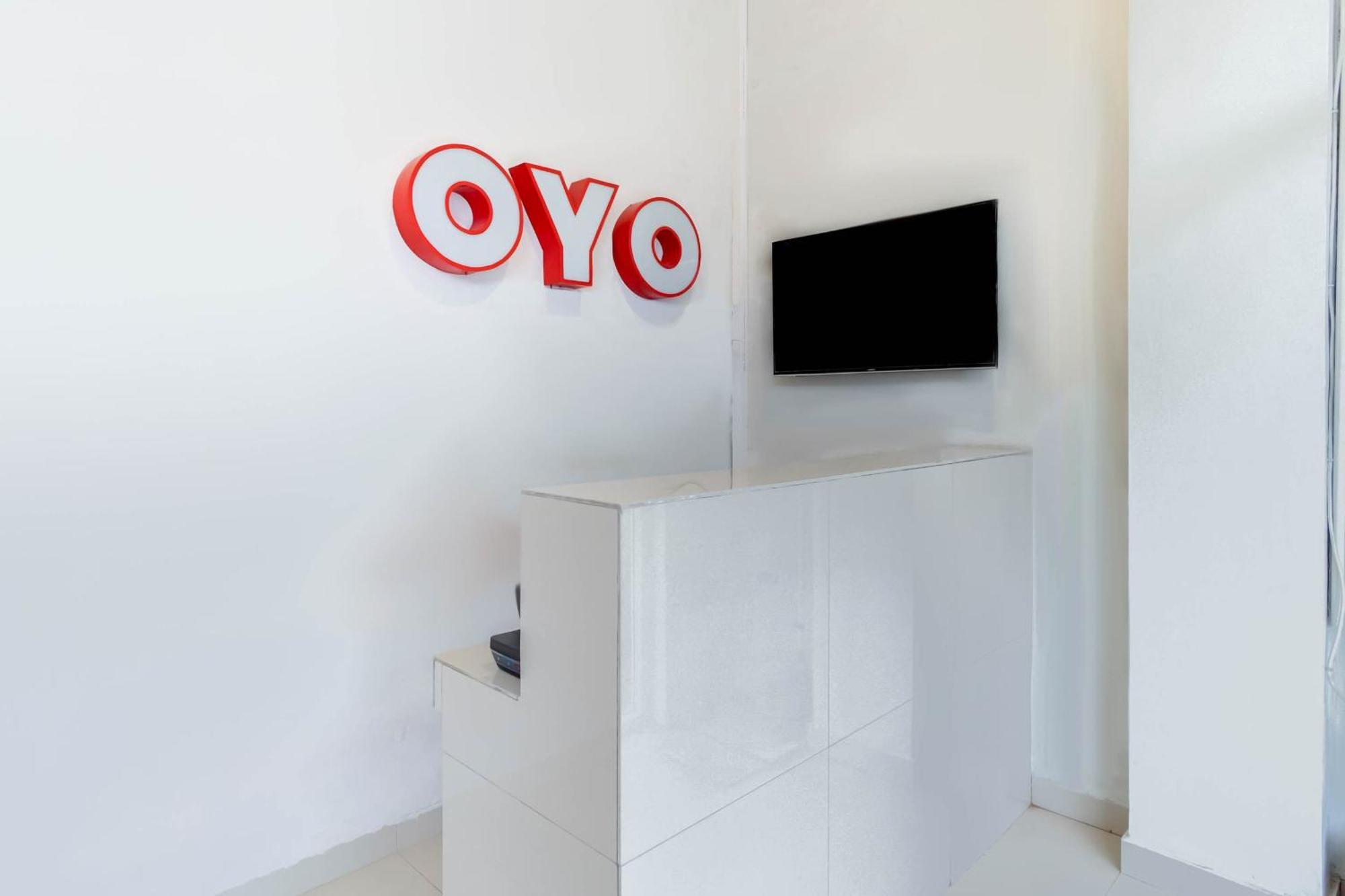 Super Oyo 2345 Homestay Jaya Медан Екстер'єр фото