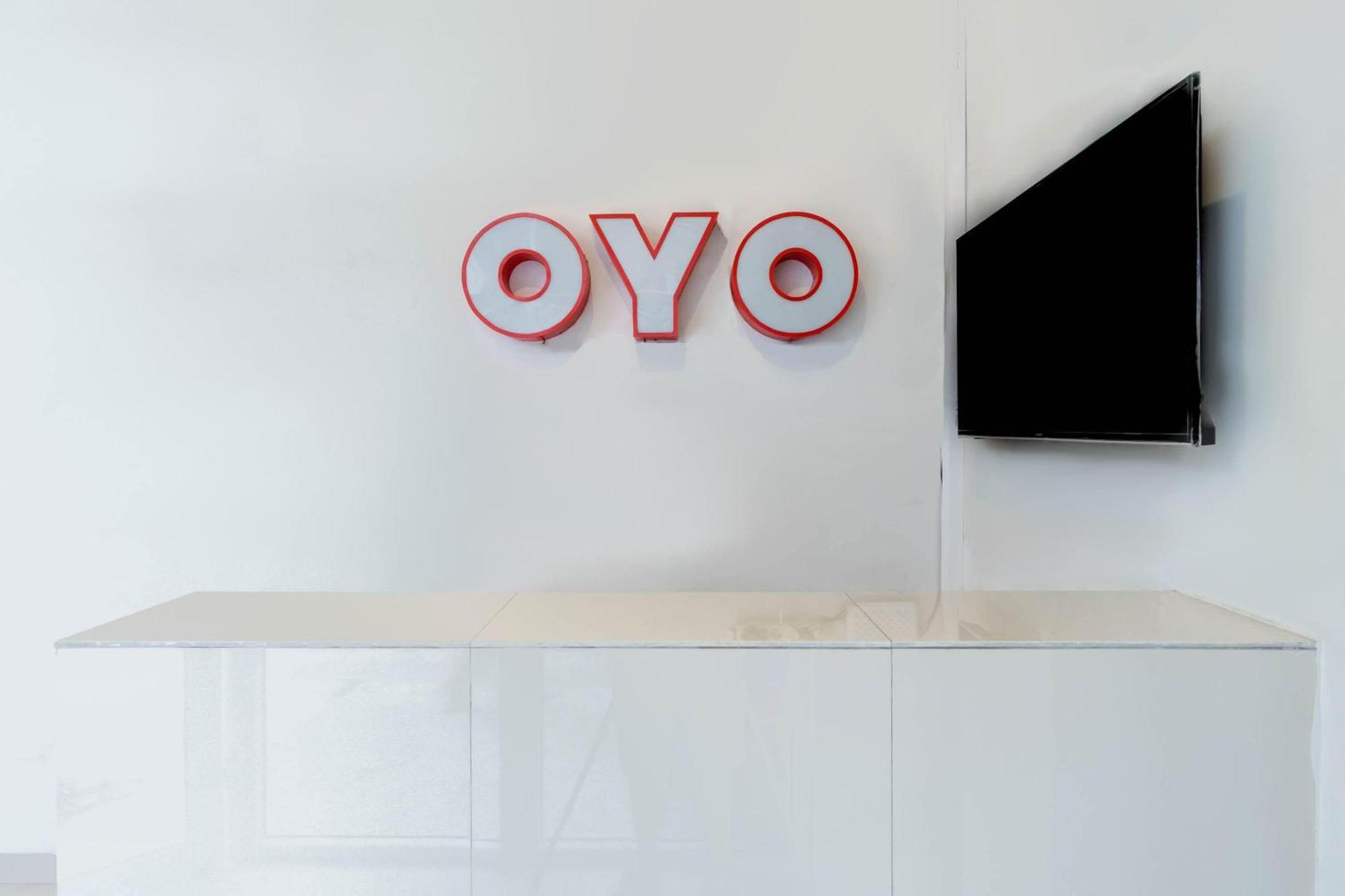 Super Oyo 2345 Homestay Jaya Медан Екстер'єр фото